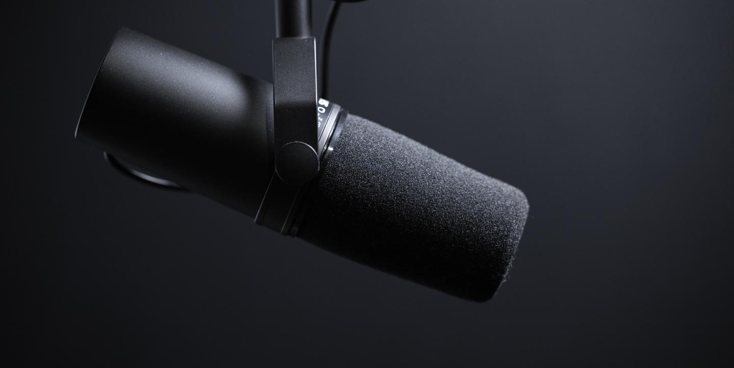 Mientras se criminaliza el periodismo, este podcast da voz a los reporteros salvadoreños