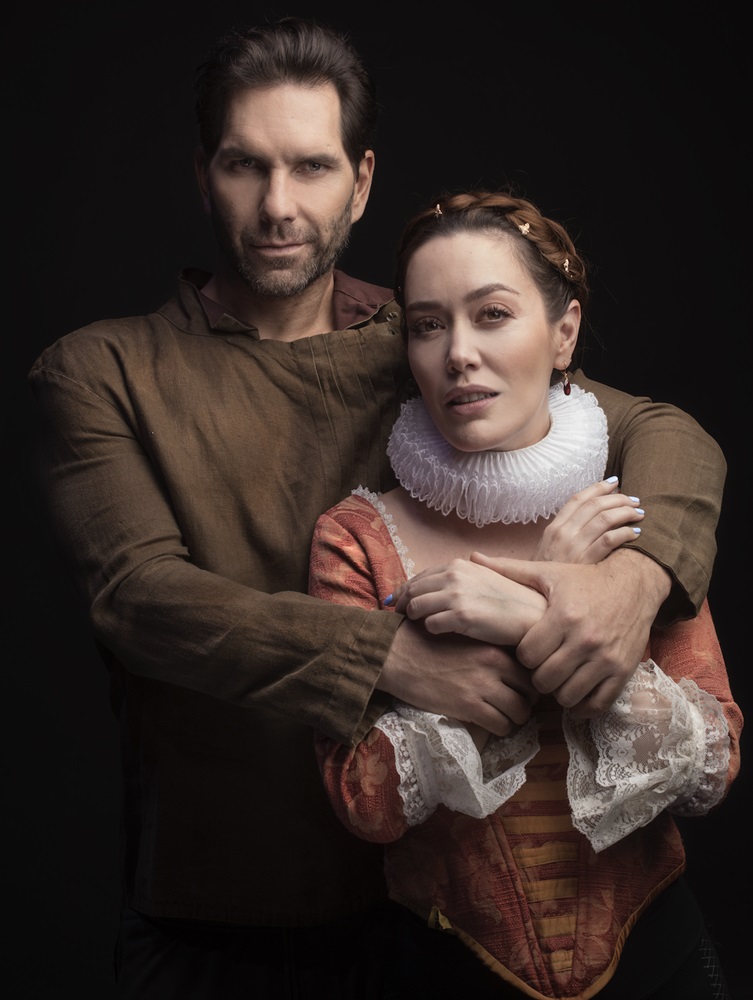 Arap Bethke y Carla Medina en 'La Ternura'