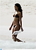 rihanna-bikini-1-22_123_31lo
